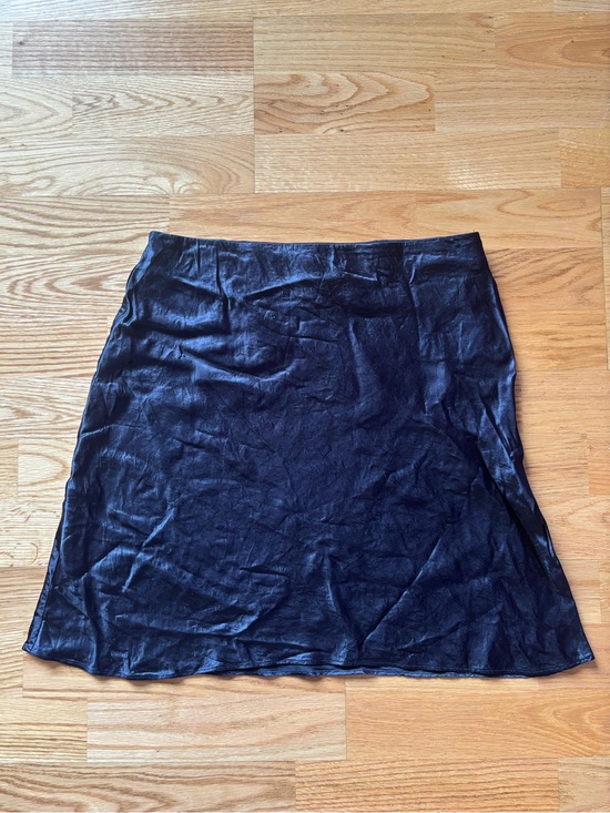 Aritzia Dresses & Skirts - Aritzia Babaton Silky Navy Blue Mini Slip Skirt